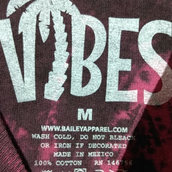 VIBES NWOT CALI REPUBLIC TEE SHIRT SIZE MEDIUM - Picture 4 of 6